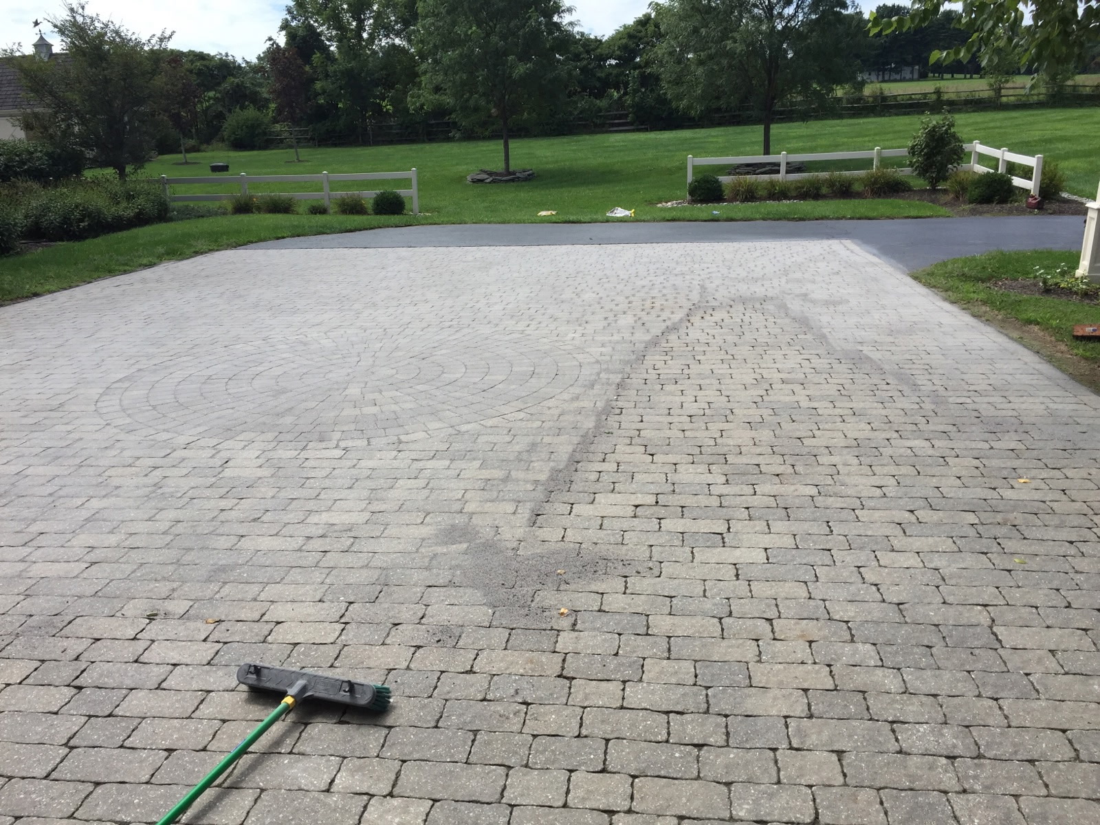 Asphalt color coating